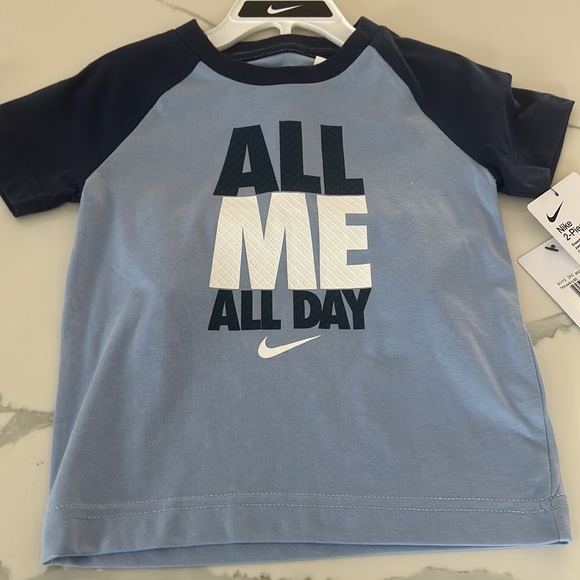 Nwt Nike 2 piece pants set - Picture 2 of 4